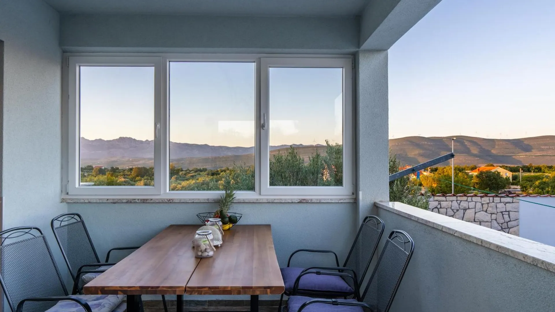 Holiday Home Meri Pridraga