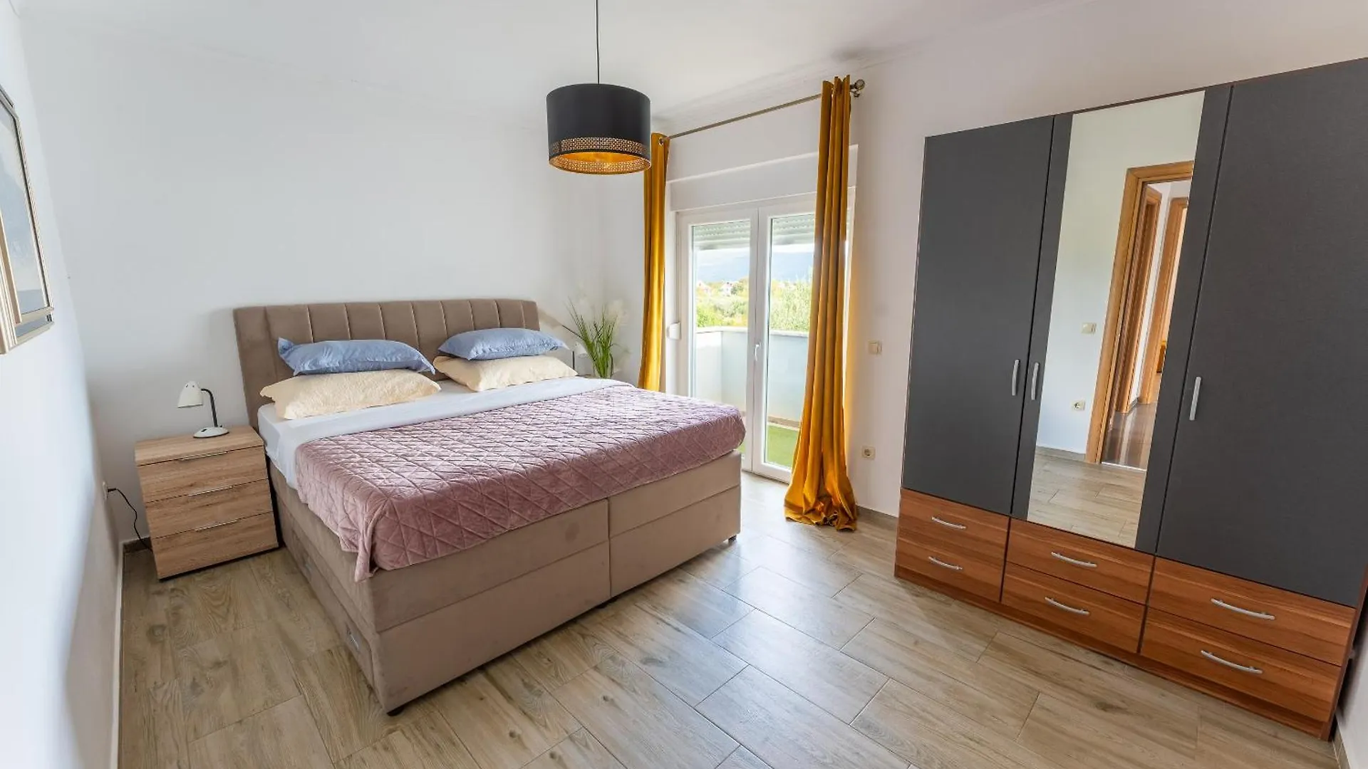 Holiday Home Meri Pridraga