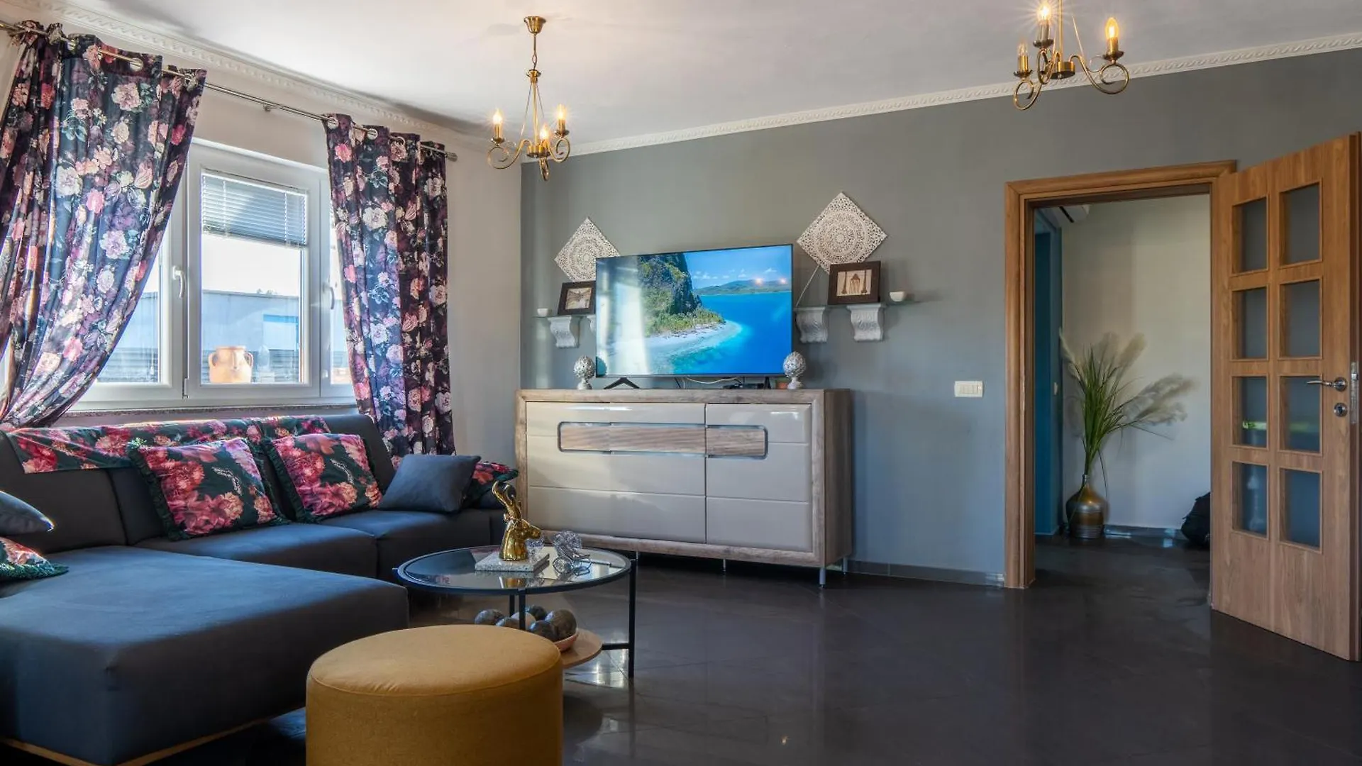 Holiday Home Meri Pridraga