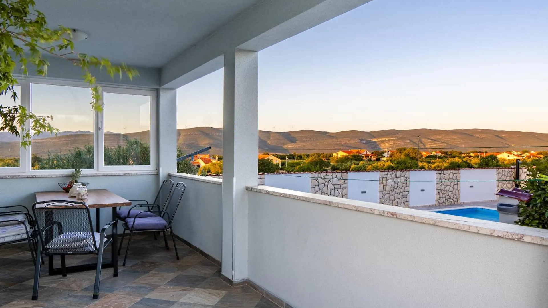 Holiday Home Meri Pridraga