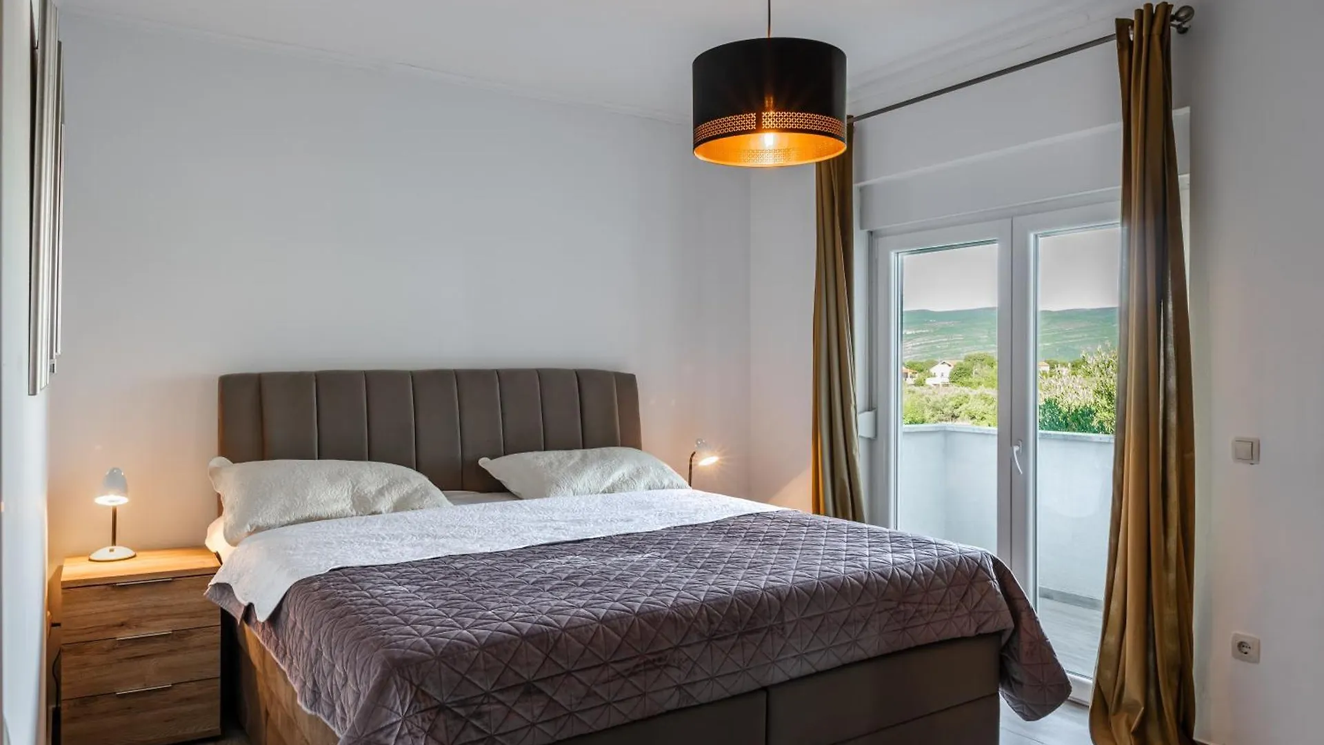 Holiday Home Meri Pridraga
